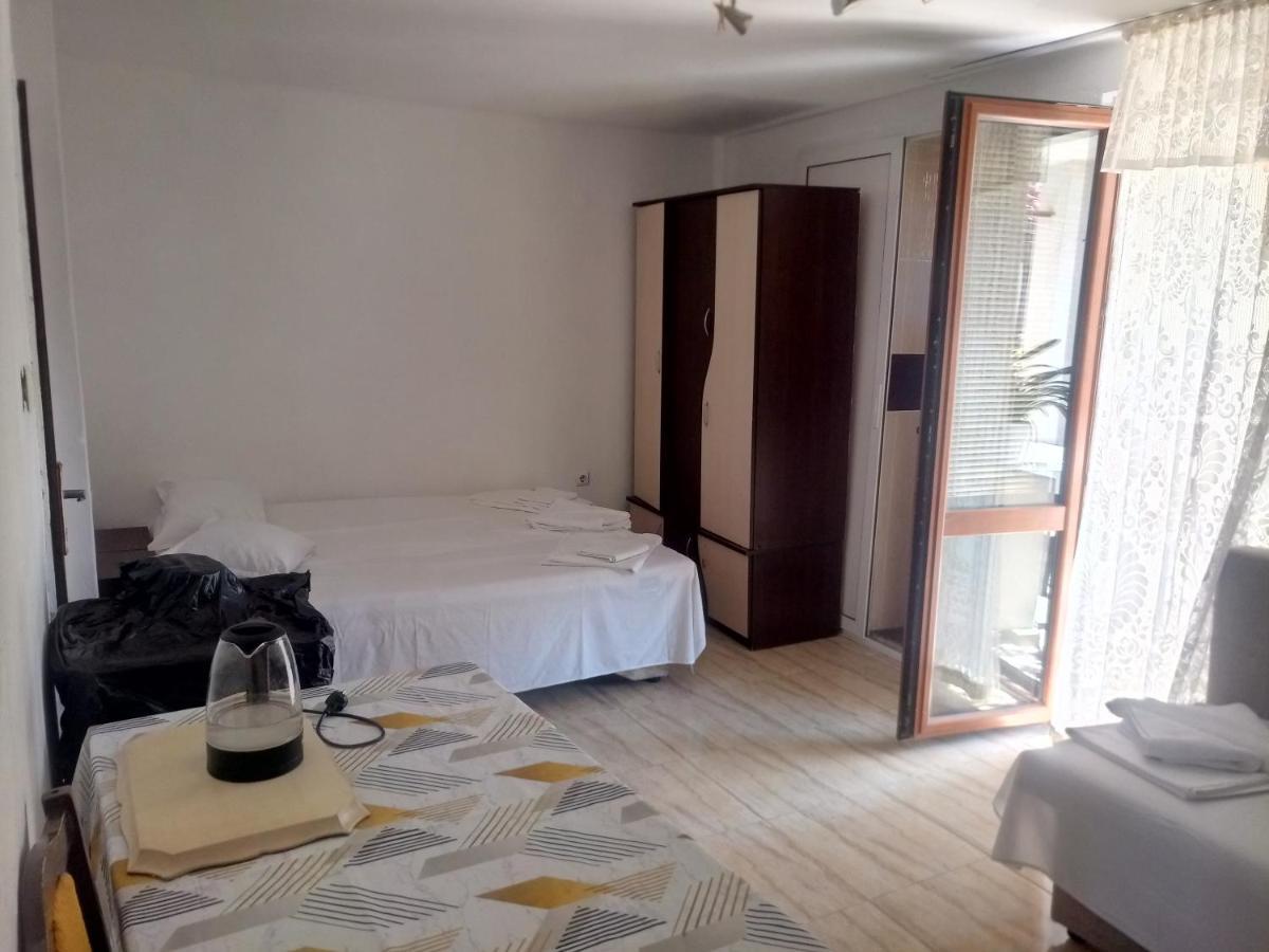 Farlalievi Guest House Sozopol Exteriér fotografie