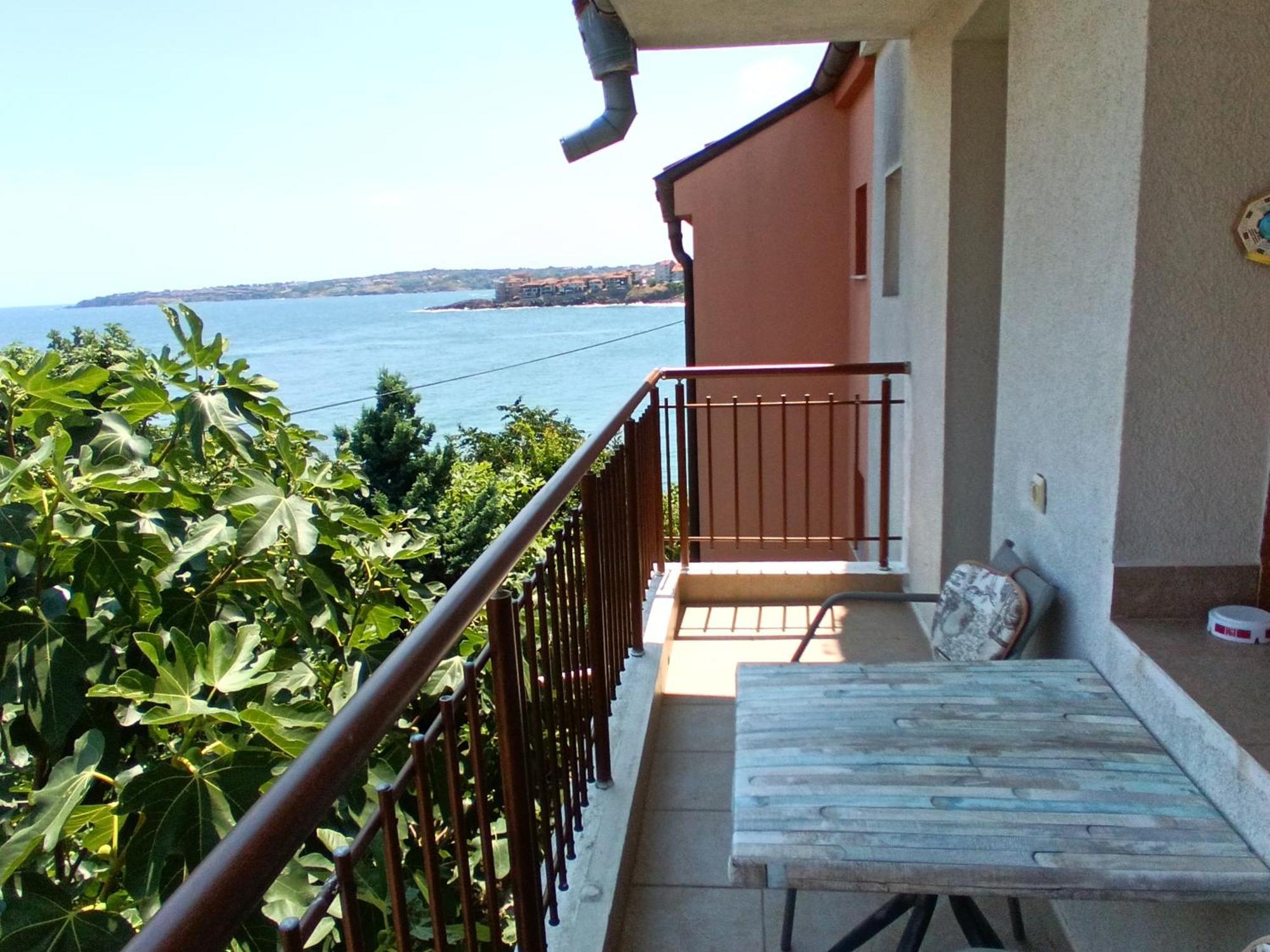 Farlalievi Guest House Sozopol Exteriér fotografie