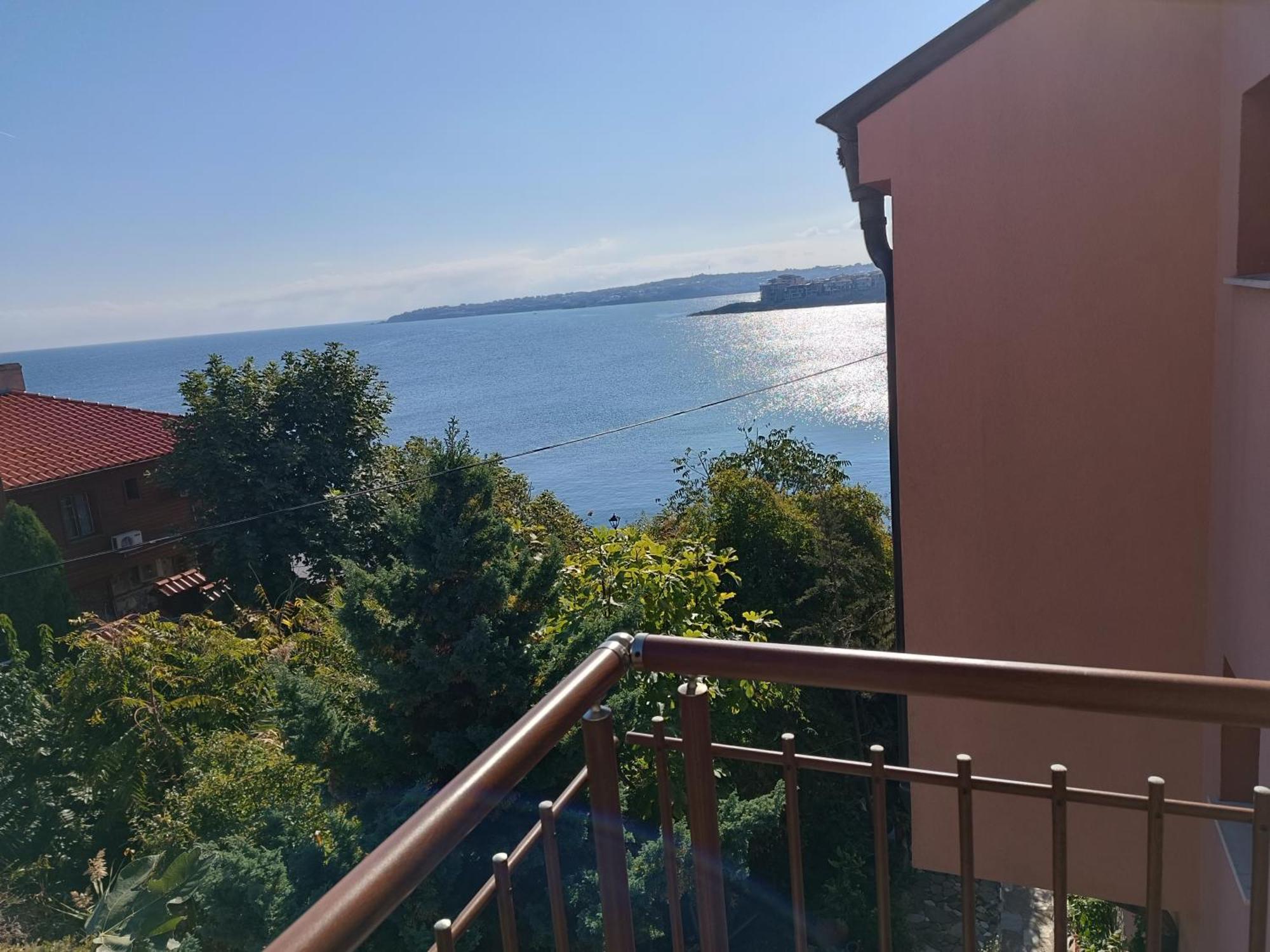 Farlalievi Guest House Sozopol Exteriér fotografie